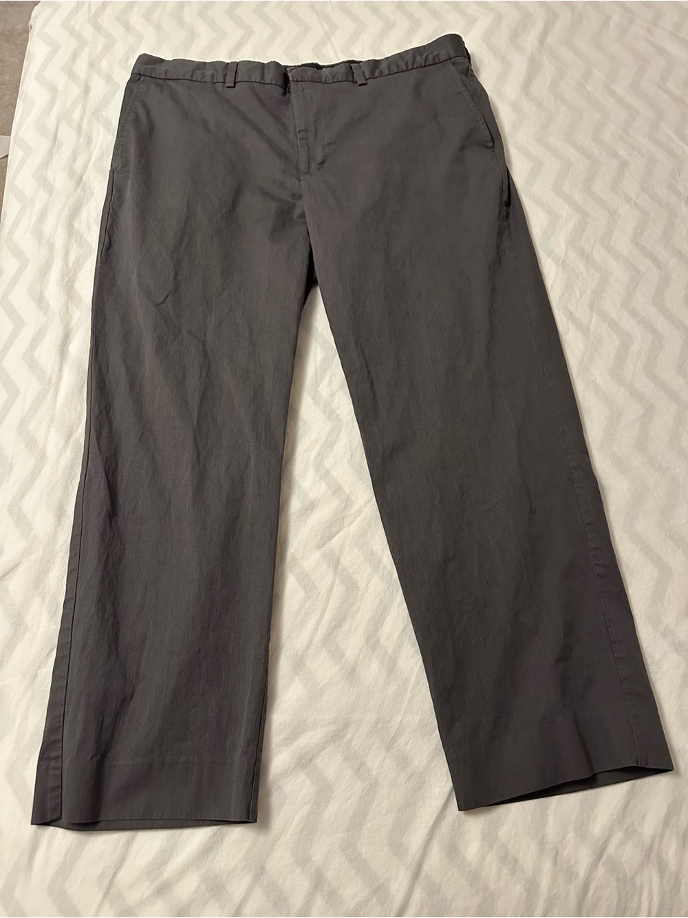 Men's Classic Straight-Leg Dress Pants - Charcoal